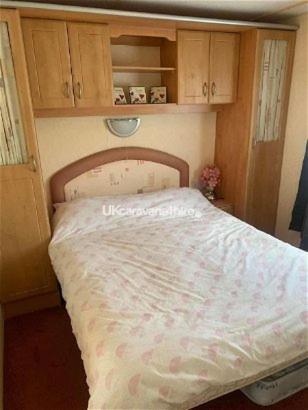 Lets Go Caravans Чапел-Сент-Леонардс Экстерьер фото